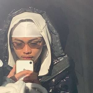 Meet your Posher, Lance